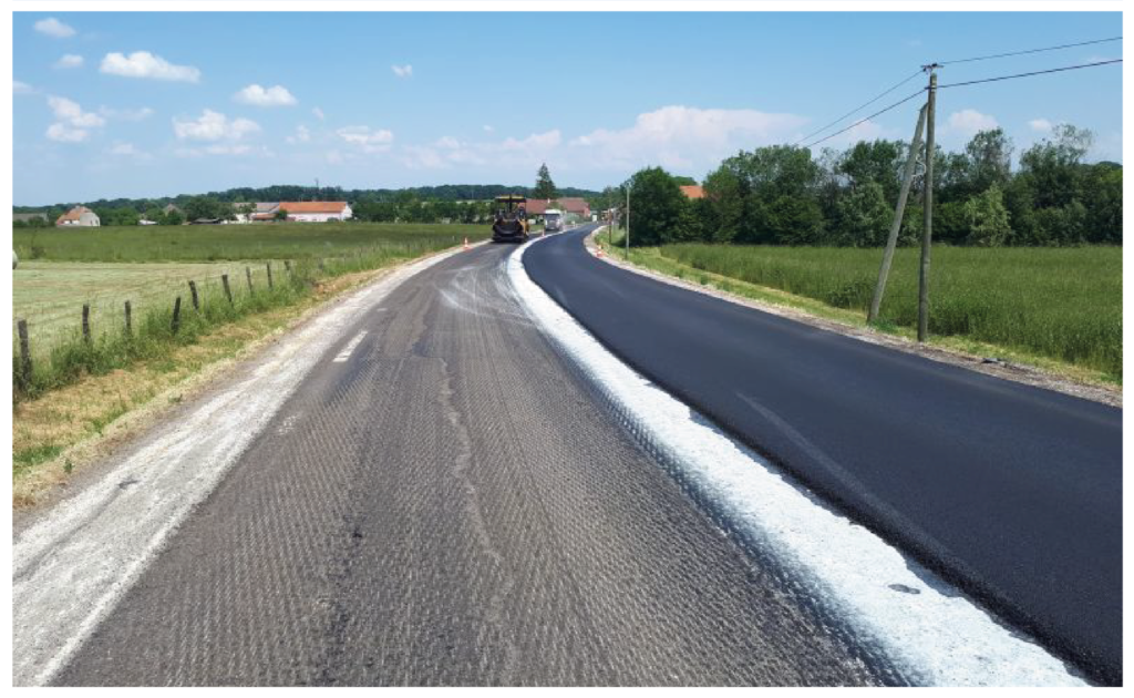 Discover the roadway renewal work carried out by our Centre-Est agency.